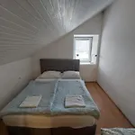 Gasthof The Villa, Center