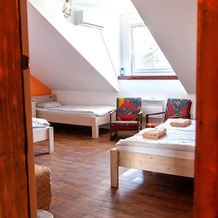 Гостевой дом The Villa, Center 4*