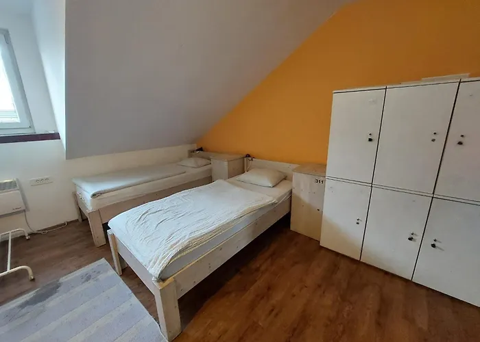 The Villa, Center Liubliana